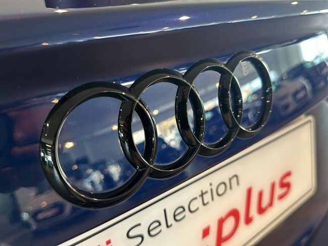 Audi Q3 Q3 BLACK LINE S-TRONIC 35TDI 150CV  - Foto 20