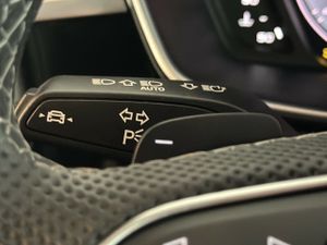 Audi Q3 Q3 BLACK LIMITED S-TRONIC 35TDI 150CV SB  - Foto 9