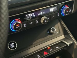 Audi Q3 Q3 BLACK LIMITED S-TRONIC 35TDI 150CV SB  - Foto 12
