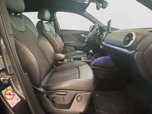 Audi Q2 ADRENALIN S-TRONIC 35TFSI 150CV  - Foto 7