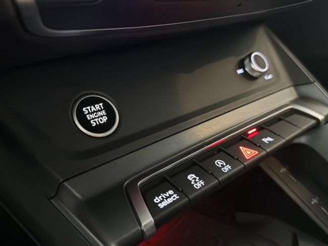 Audi Q3 BLACK LINE S-TRONIC 35TDI 150CV  - Foto 12