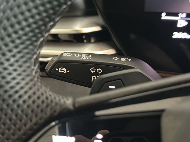 Audi A5 BLACK LINE E-HYBRID QUATTRO 2.0 299CV  - Foto 10