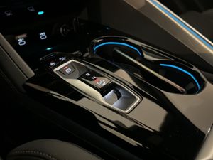 Audi Q5 LAUNCH EDITION S-TRONIC 2.0D 204CV  - Foto 17