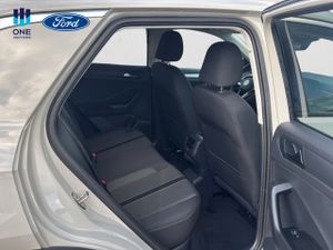 Volkswagen T-Roc LIFE 1.0 110CV  - Foto 12
