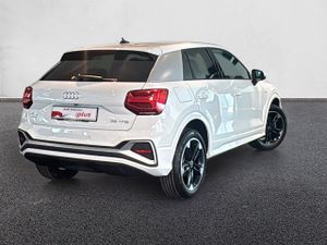 Audi Q2 ADRENALIN 30TFSI 110CV  - Foto 5