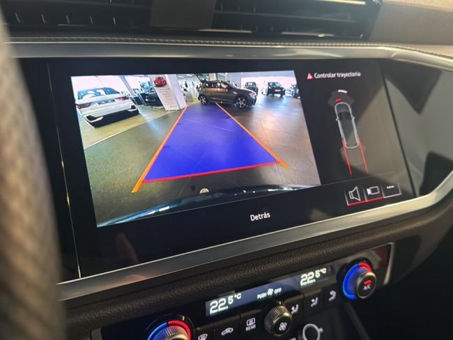 Audi Q3 2.0 35 TDI 110KW S TRONIC GENUINE ED. 5P  - Foto 10