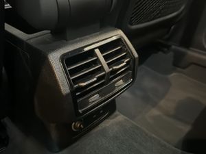 Audi Q3 2.0 35 TDI 110KW S TRONIC GENUINE ED. 5P  - Foto 19