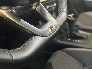 Audi Q3 2.0 35 TDI 110KW S TRONIC GENUINE ED. 5P  - Foto 17