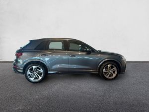 Audi Q3 2.0 35 TDI 110KW S TRONIC GENUINE ED. 5P  - Foto 4