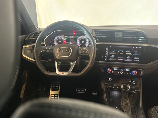 Audi Q3 2.0 35 TDI 110KW S TRONIC GENUINE ED. 5P  - Foto 18