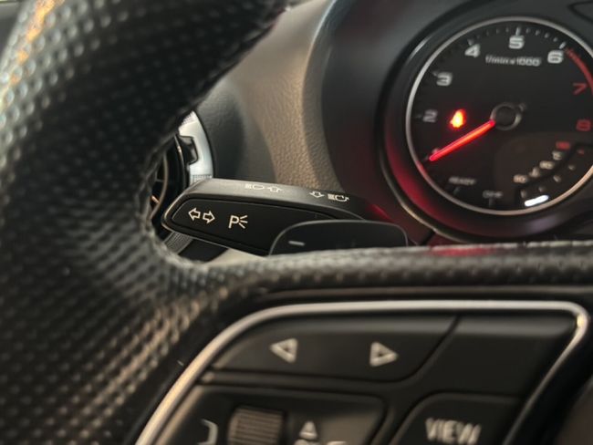 Audi Q2 GENUINE EDITION S-TRONIC 1.5 150CV  - Foto 10