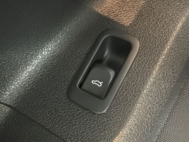 Audi Q2 GENUINE EDITION S-TRONIC 1.5 150CV  - Foto 17