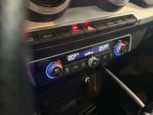 Audi Q2 GENUINE EDITION S-TRONIC 1.5 150CV  - Foto 9