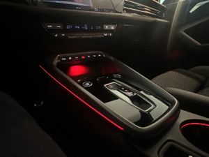 Audi A3 GENUINE EDITION S-TRONIC 40TFSI 204CV SB  - Foto 12