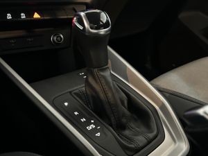 Audi A1 ADRENALIN EDITION S-TRONIC 30TFSI 116CV SB  - Foto 13