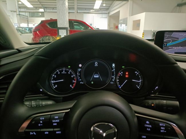 Mazda CX-30 HOMURA 2.5 MHEV 140CV  - Foto 9