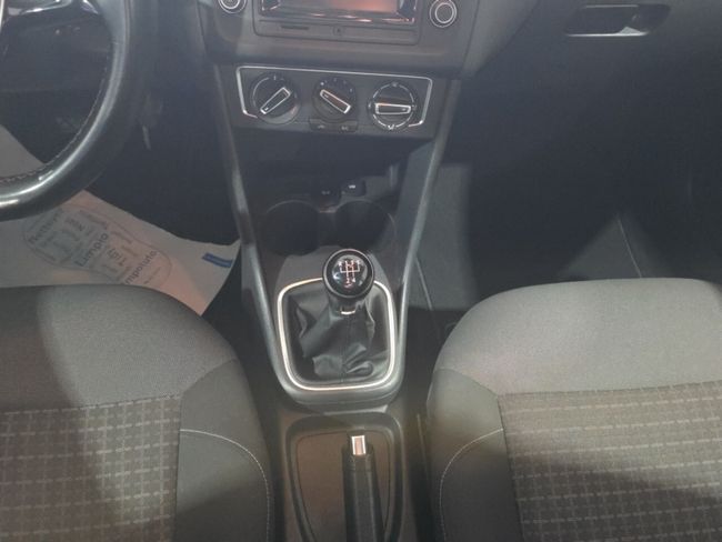 Volkswagen Polo ADVANCE 1.2 90CV  - Foto 9