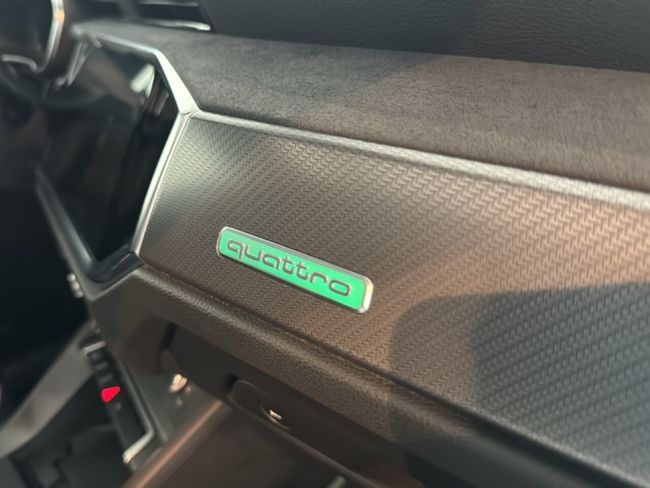 Audi Q3 RS Q3 S-TRONIC 2.5 400CV SB  - Foto 17