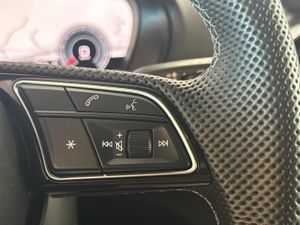 Audi Q2 BLACK LINE 35TFSI 150CV  - Foto 14