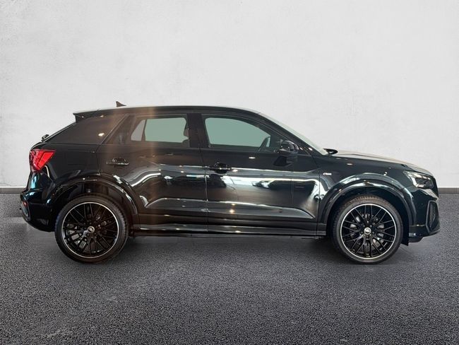 Audi Q2 BLACK LINE 35TFSI 150CV  - Foto 4