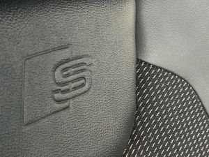 Audi Q2 BLACK LINE 35TFSI 150CV  - Foto 22