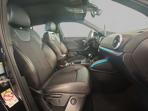 Audi Q2 BLACK LINE 35TFSI 150CV  - Foto 10