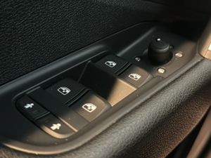 Audi Q2 ADVANCED 35TFS 1.5 150CV  - Foto 17