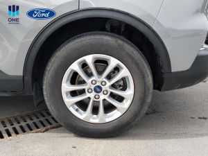 Ford Kuga TITANIUM 1.5ECOB 150CV  - Foto 16
