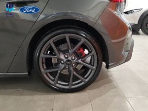 Ford Focus 2.3ECOB 280CV  - Foto 17