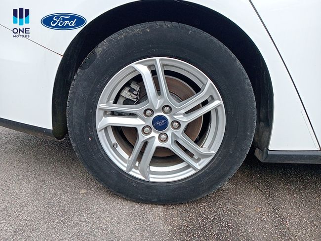 Ford Focus SPORTBREAK TITANIUM 1.0 ECOBOOST 125 CV  - Foto 16