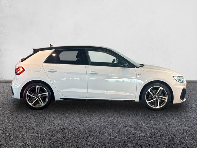 Audi A1 ADRENALIN EDITION 1.0 110CV  - Foto 4