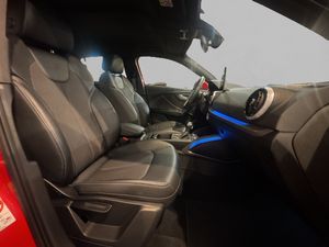Audi Q2 ADRENALIN 35TDI 150CV S-TRONIC  - Foto 8