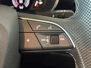 Audi Q3 S TRONIC BLACK LINE 35TDI AUTOM 2.0 150CV  - Foto 11
