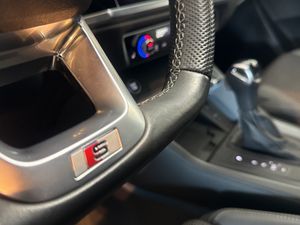 Audi Q3 S TRONIC BLACK LINE 35TDI AUTOM 2.0 150CV  - Foto 15