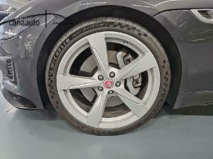 Jaguar F-Type COUPE 2.0 I4 300P R-DYNAMIC AUTO 300 3P  - Foto 9