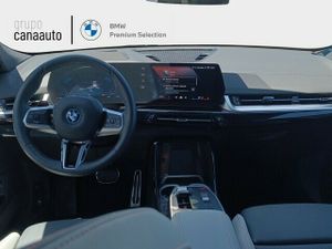 BMW iX2 eDrive20 150 kW (204 CV)  - Foto 7
