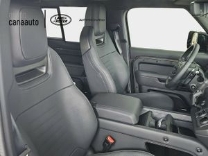 Land-Rover Defender 4.4 MHEV P635 V8 OCTA AUTO 4WD 635 5P  - Foto 4