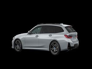 BMW Serie 3 330e xDrive Touring 215 kW (292 CV)  - Foto 30