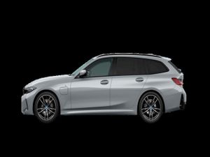 BMW Serie 3 330e xDrive Touring 215 kW (292 CV)  - Foto 26