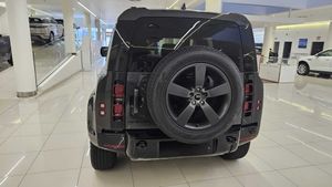 Land-Rover Defender PHEV 300CV X-Dynamic SE   - Foto 7
