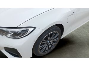 BMW Serie 3 330e 215 kW (292 CV)  - Foto 6