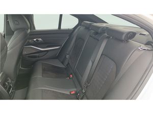 BMW Serie 3 330e 215 kW (292 CV)  - Foto 9