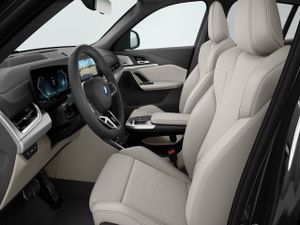 BMW iX2 eDrive20 150 kW (204 CV)  - Foto 20