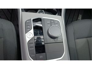 BMW Serie 3 320e 150 kW (204 CV)  - Foto 12