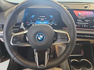 BMW iX2 eDrive20 150 kW (204 CV)  - Foto 23