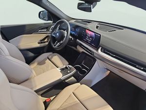 BMW iX2 eDrive20 150 kW (204 CV)  - Foto 10