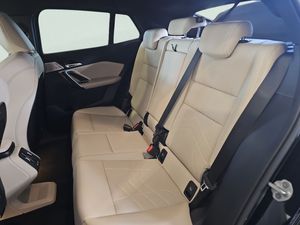 BMW iX2 eDrive20 150 kW (204 CV)  - Foto 8