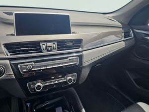 BMW X1 sDrive18i 103 kW (140 CV)  - Foto 14