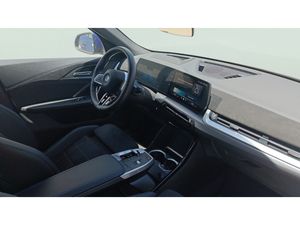 BMW iX2 eDrive20 150 kW (204 CV)  - Foto 8