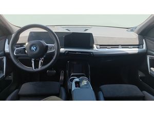 BMW iX2 eDrive20 150 kW (204 CV)  - Foto 7
